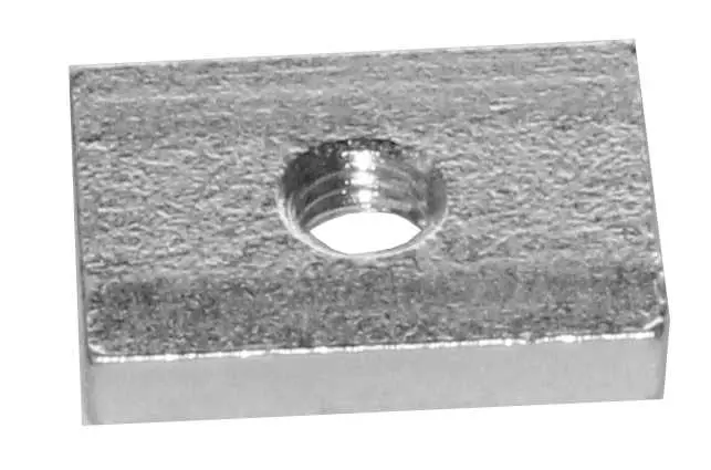 Schiebemuttern rechteckig 27x18, 28x30, 38x40 M8; 1 VPE (100 Stück) Schiebemuttern rechteckig 27x18, 28x30, 38x40 M8; 1 VPE (100 Stück)