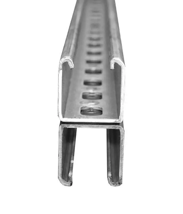 Doppel-Montageschiene 41x82x2,5 mm; Länge: 6 m (1 Stück) Doppel-Montageschiene 41x82x2,5 mm; Länge: 6 m (1 Stück)