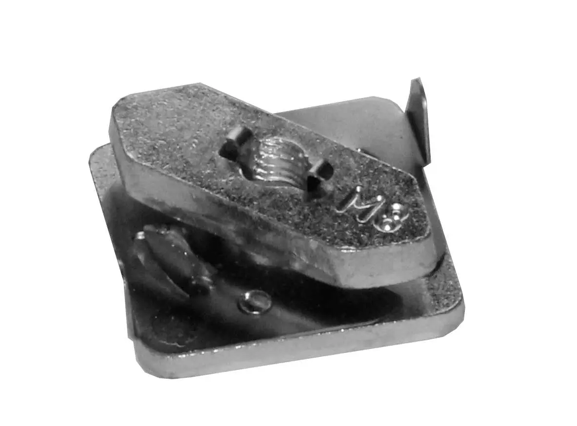 Schiebemuttern FIX 38x40, 40x60 M8; 1 VPE (100 Stück) Schiebemuttern FIX 38x40, 40x60 M8; 1 VPE (100 Stück)